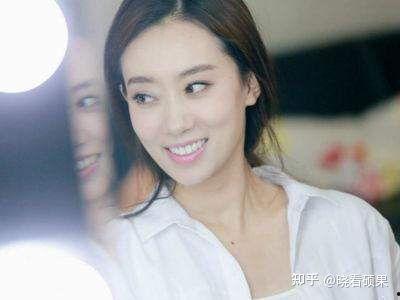 娱乐吃瓜的女主角,揭秘吃瓜女主角的幕后故事